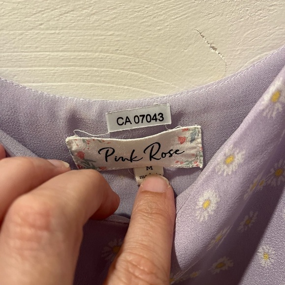 💜 Pink Rose – Lilac Floral Camisole (Size M) - Picture 2 of 10